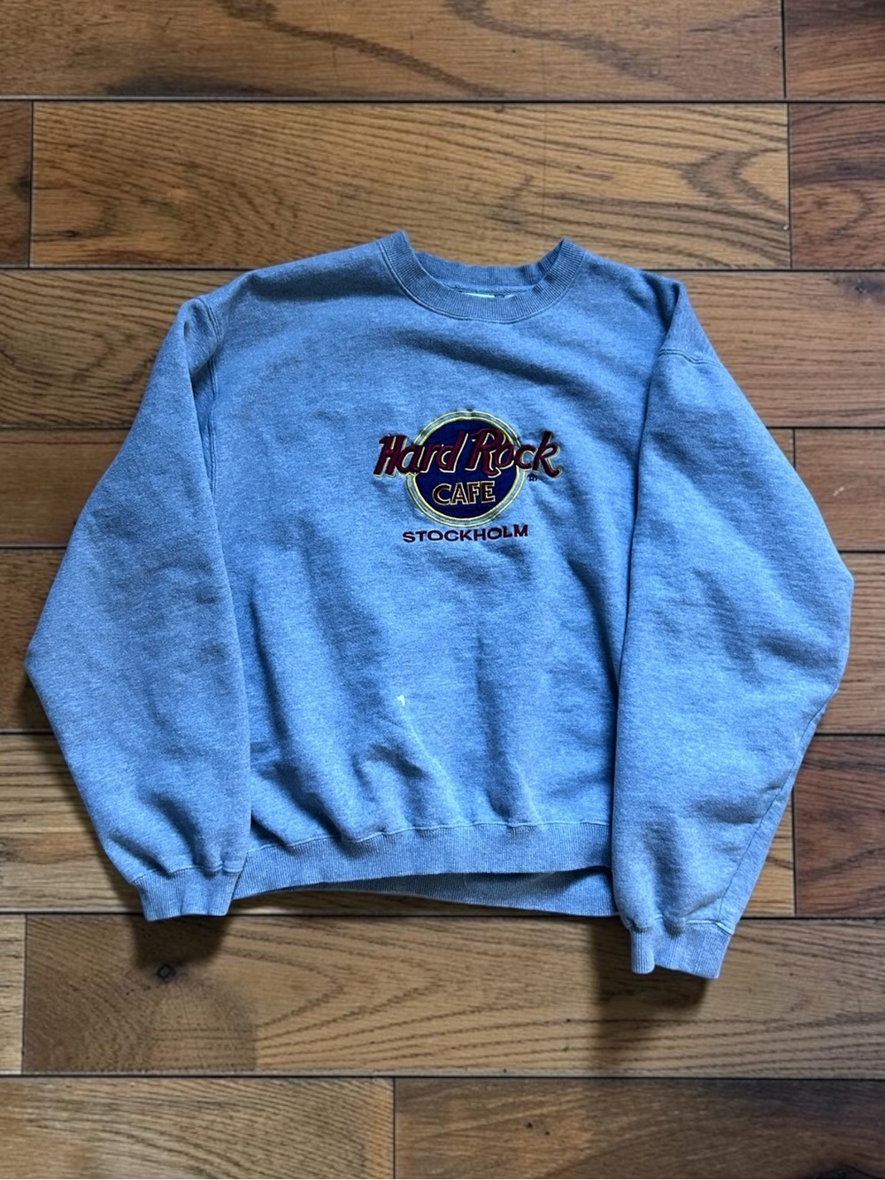 Hard Rock Cafe Stockholm Gray Crewneck Sweatshirt Size L